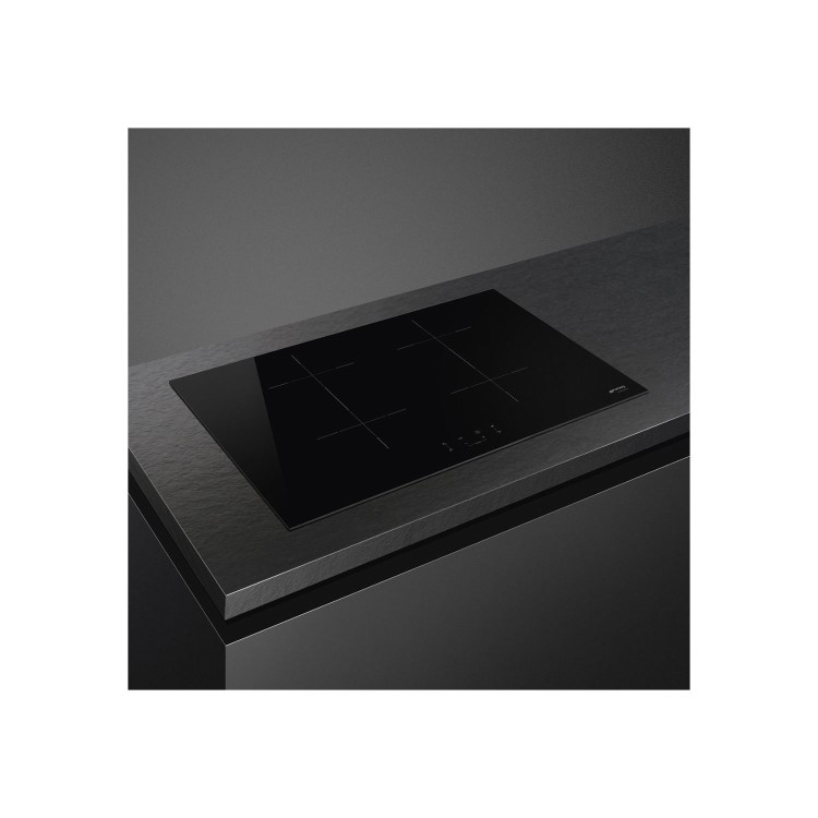 Smeg 75cm Induction Hob - Black