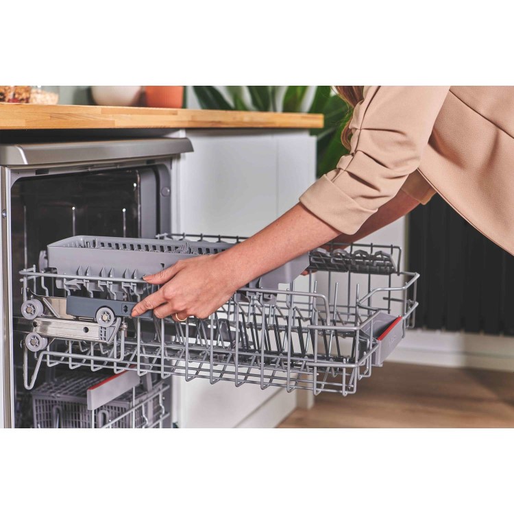 Bosch Series 4 Freestanding Dishwasher - Smart Wi-Fi, B-Rated, Stainless Steel