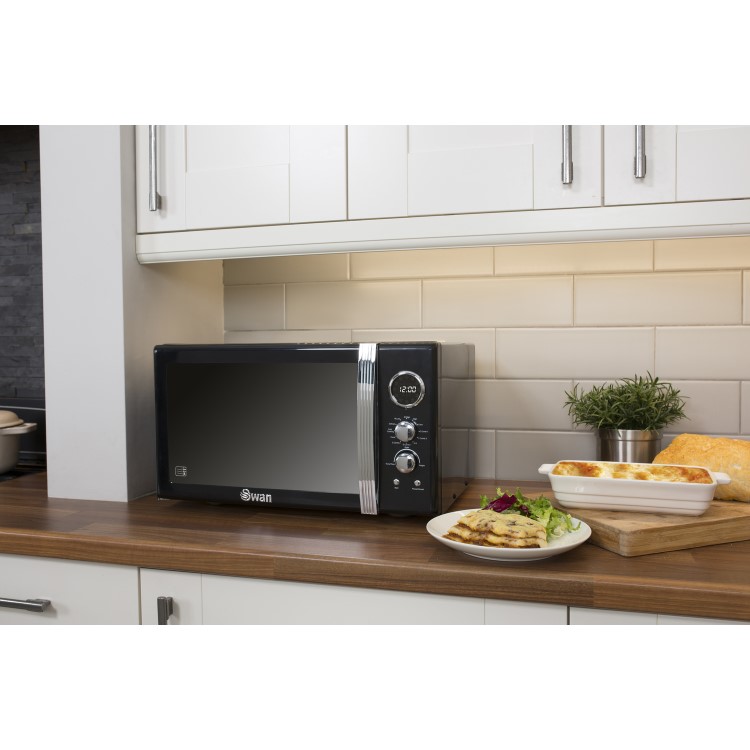 Swan Retro Digital SM22080BN 25L 900W Freestanding Microwave - Black