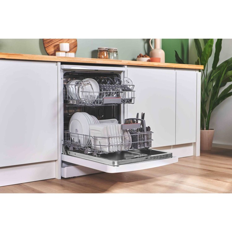 Bosch Series 4 Freestanding Dishwasher - Smart Wi-Fi, B-Rated, White