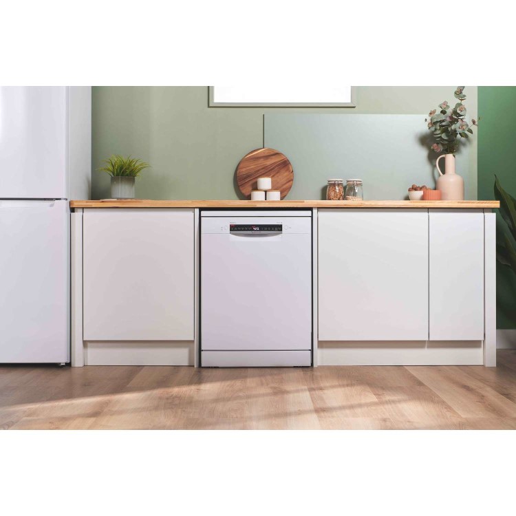 Bosch Series 4 Freestanding Dishwasher - Smart Wi-Fi, B-Rated, White