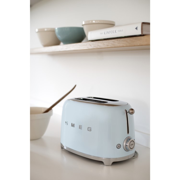 Smeg TSF01PBUK Pastel Blue Retro Style 2 Slice Toaster