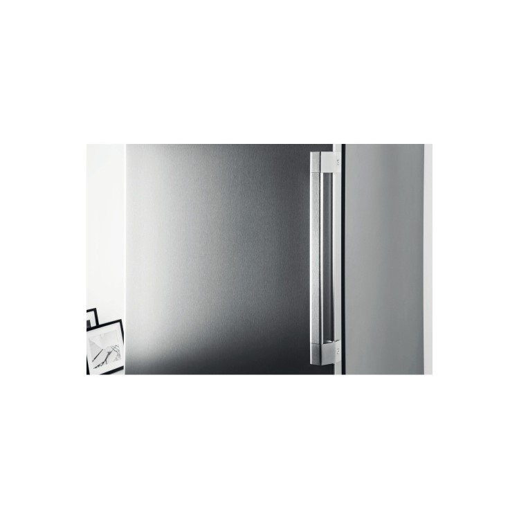 Whirlpool 259 Litre Freestanding Freezer - Silver