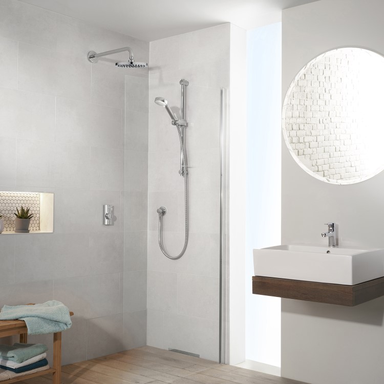 Aqualisa Visage Q Smart Digital Shower Concealed with Adjustable and Wall Fixed Head HP/Combi