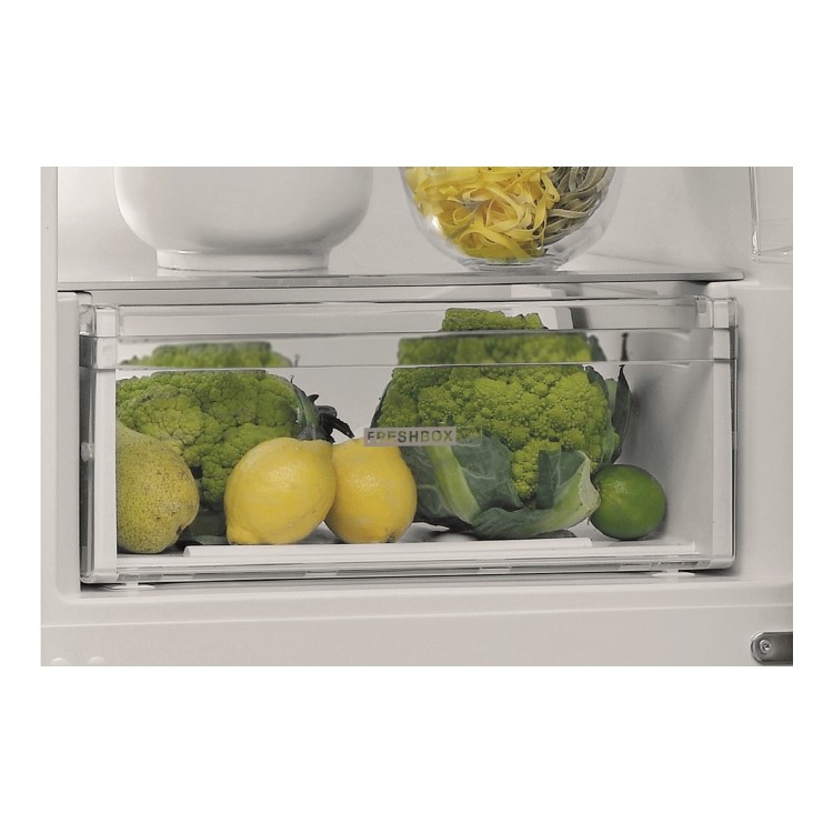 Whirlpool 339 Litre 70/30 Freestanding Fridge Freezer - Optic Inox