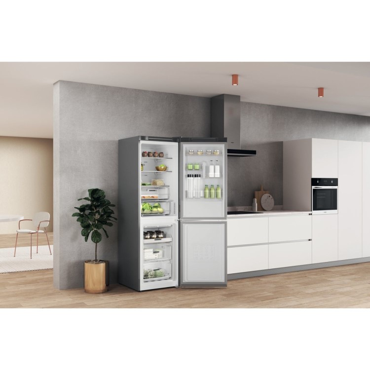 Whirlpool 335 Litre 70/30 Freestanding Fridge Freezer - Inox