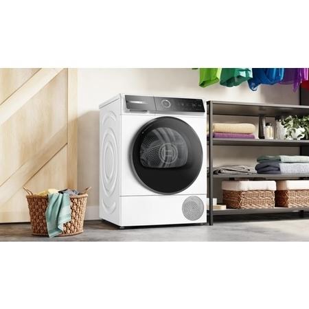 Bosch Series 8 9kg Heat Pump Tumble Dryer - White